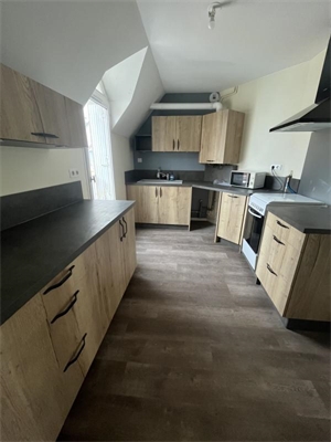 t5 à la location -   52000  CHAUMONT, surface 113 m2 location t5 - UBI466678391